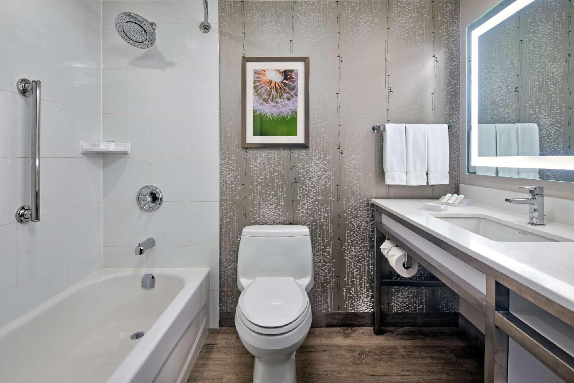 Hilton Garden Inn Toronto-Oakville Dış mekan fotoğraf
