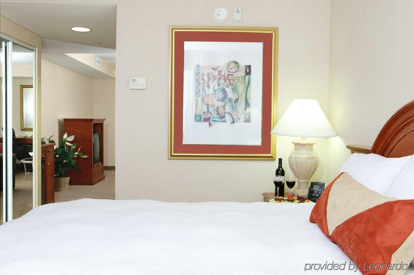 Hilton Garden Inn Toronto-Oakville Oda fotoğraf